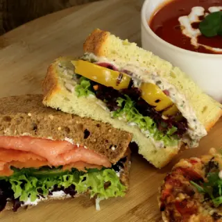 Instagram post from cateringmetmieke. This post is in position 2.